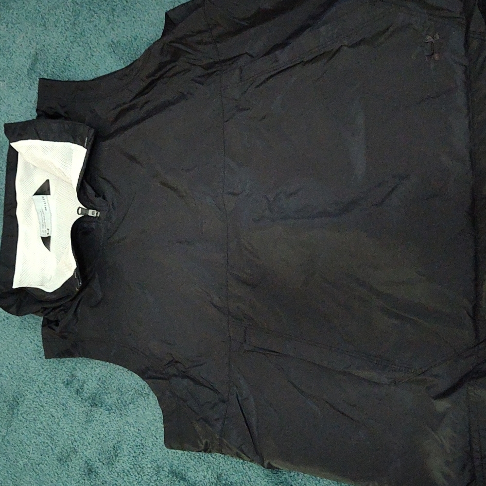 Under Armour vest